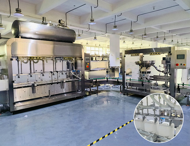 25L全自動(dòng)稱(chēng)重式灌裝機(jī)